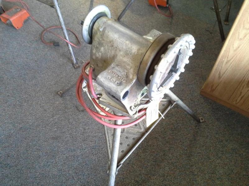 Rigid pipe threader