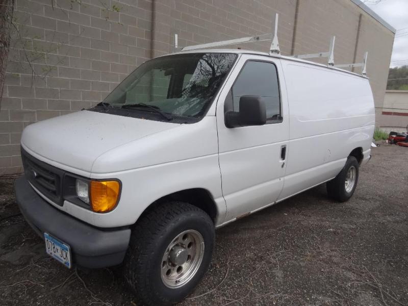 2005 Ford E250 Van. 136,135 miles o...