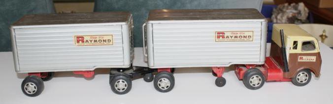lot 101 image: Double trailer toy tractor truck...