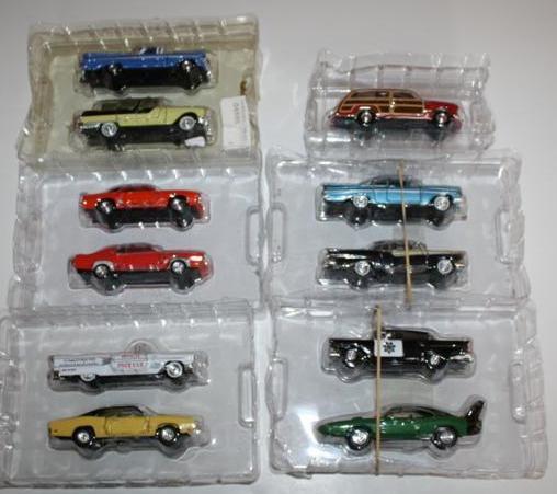 lot 104 image: Roadchamp cars  Indy 500...