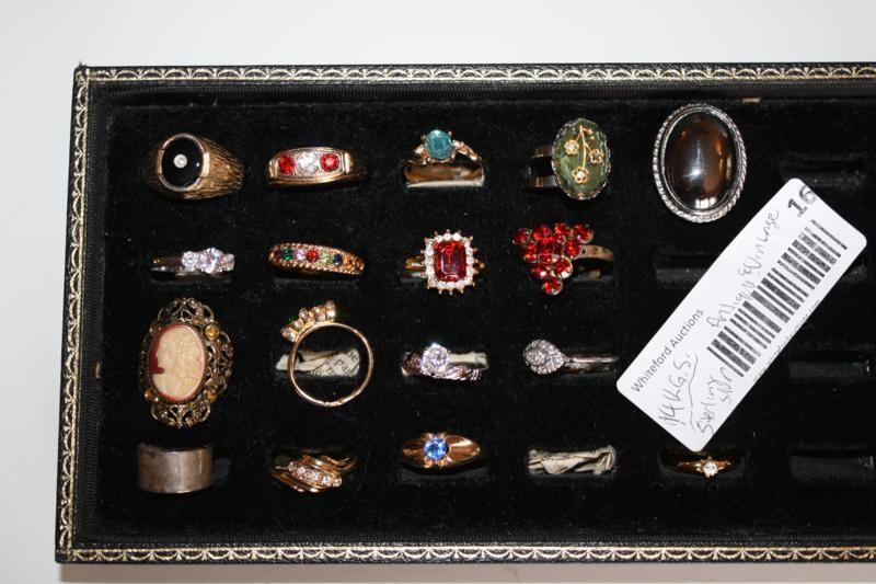 lot 16 image: Sterling Rings