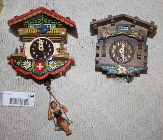 lot 164 image: Vintage Black Forest Clock