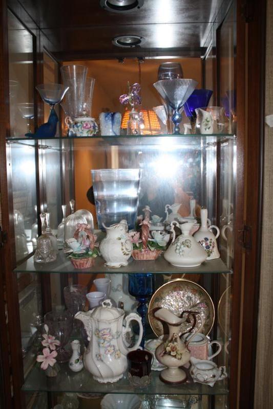lot 165 image: Vintage collectible glassware Rosse...