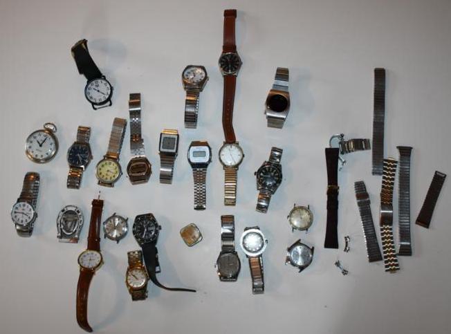 lot 196 image: Lot of Wrist Watches