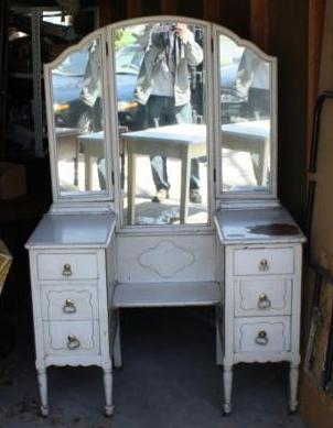 lot 212 image: Antique dressing table with chair a...
