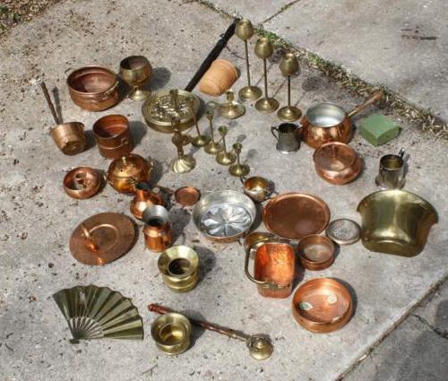 lot 219 image: Two boxes of brass and copper pots ...