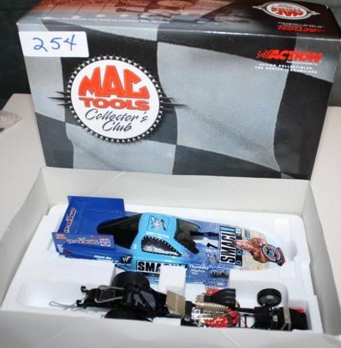 lot 254 image: Mac tools Action Collectibles drags...
