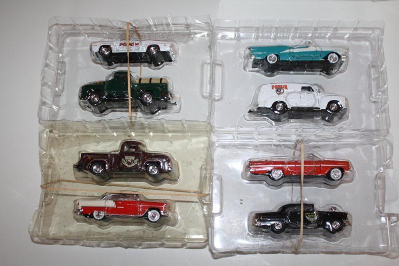lot 257 image: Road Champ 1950s cars and trucks 8...