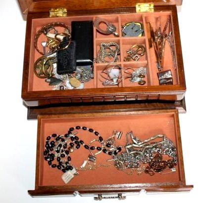 lot 271 image: Sterling silver, tie tac, pins, mis...