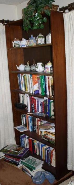 lot 293 image: Book shelf 36 x 84 x 12 Contents of...