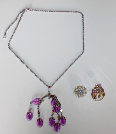 lot 48 image: 1 vintage Sarah Coventry necklace. ...