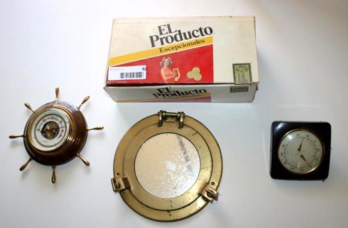 lot 82 image: Cigar box, mirror 8 x 8 and gauges ...