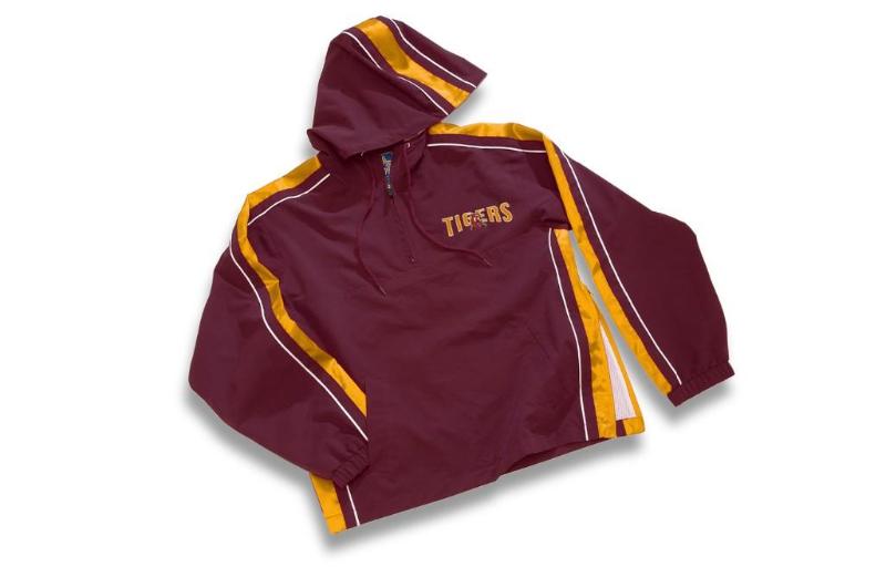 20 Mens Assorted Sizes Maroon and ...