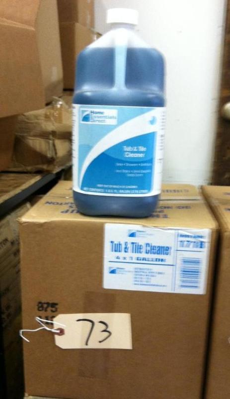 1 Case of 4 Gallons of Tub &amp Ti...