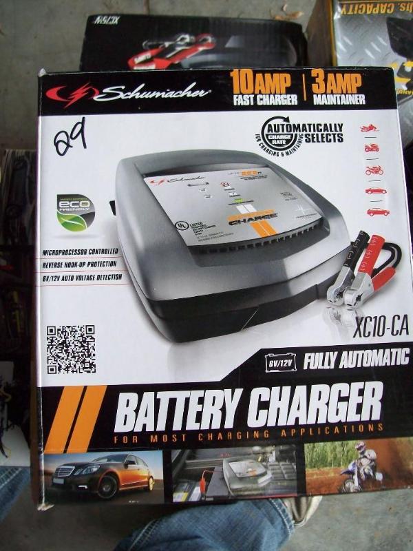 lot 29 image: Schumaker Battery Charger -10 amp f...