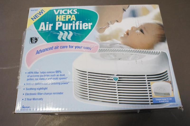 lot 14 image: New in Box Hep Air Purifier. Please...