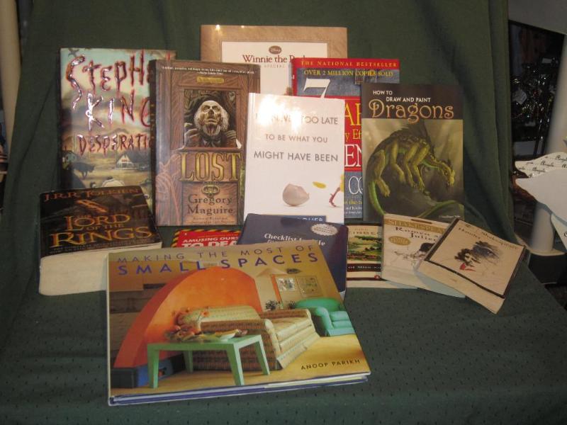 lot 116 image: Box of 13 Misc Books  from Winnie t...