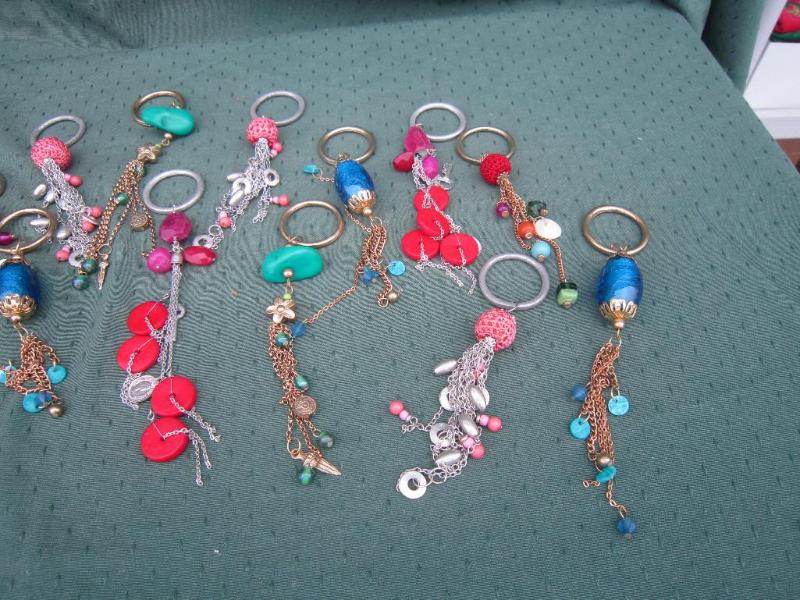 lot 148 image: 14 decorative pieces- NEW ...