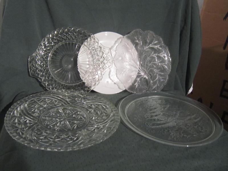 lot 183 image: 3 Platters 2 Serving dishes...