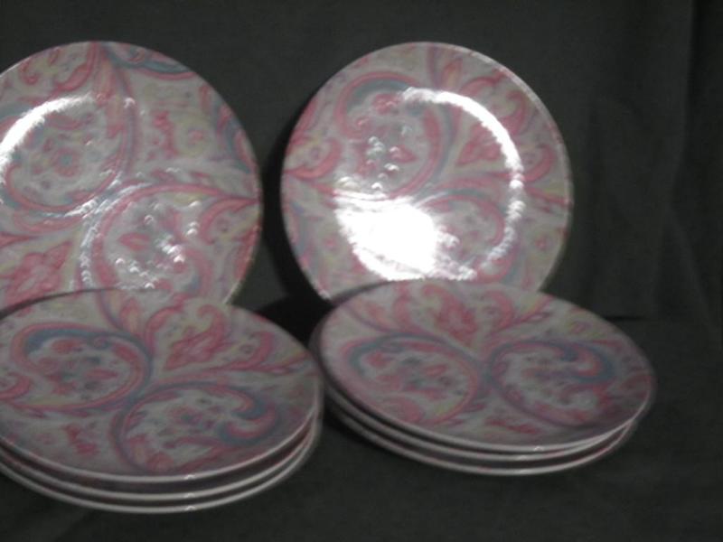 lot 184 image: Dept 56 Pastel Paisley Set of 8 - 8...