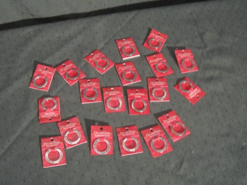 lot 190 image: NEW 20 Dream Rings good for neckla...