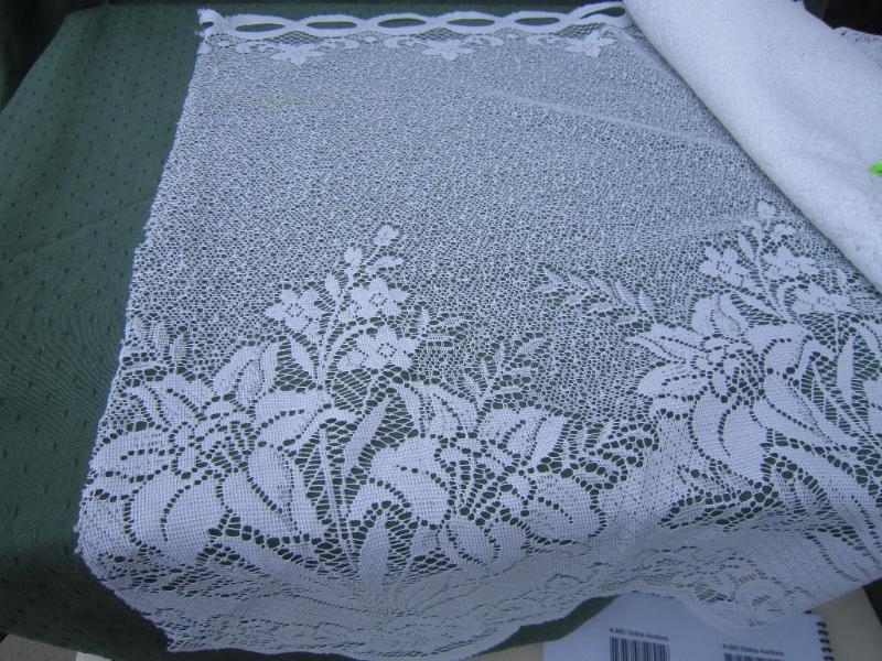 lot 218 image: 138&quot Lace Curtain ...