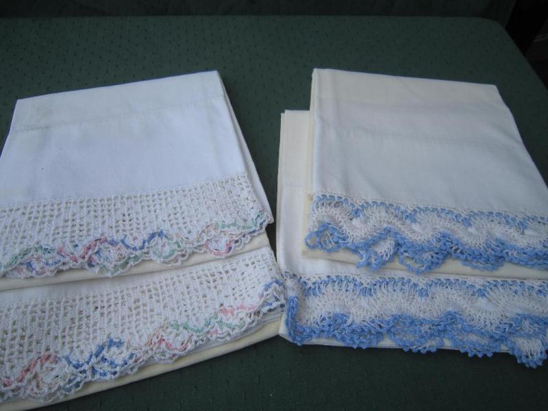 lot 221 image: 2 sets of Pillowcases...