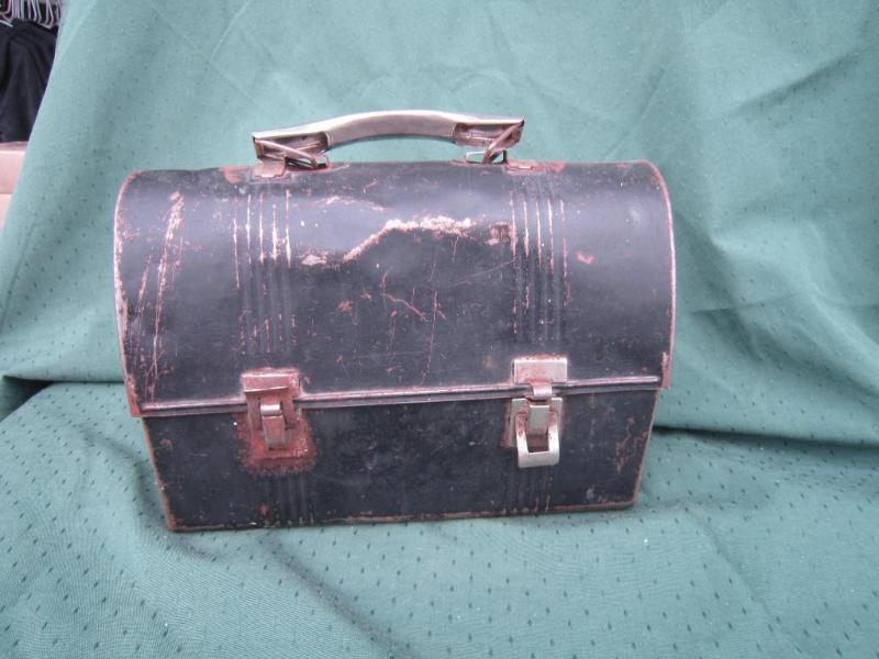 lot 23 image: Metal Lunch Box with handle   &nbsp...