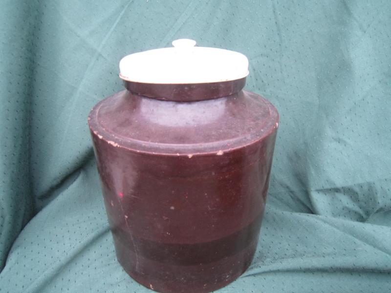 lot 53 image: Brown Crock 10 x 10...