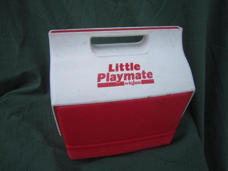 lot 58 image: Igloo&nbsp Cooler - Little Platema...
