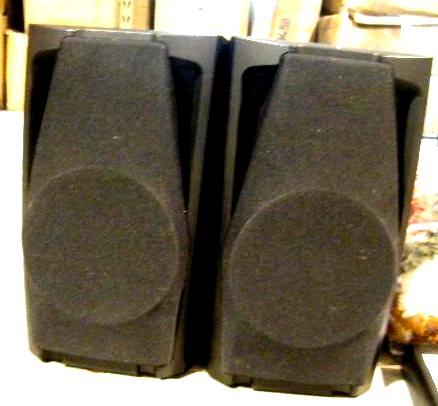 lot 189 image: Pair of Encore Technology Speakers ...