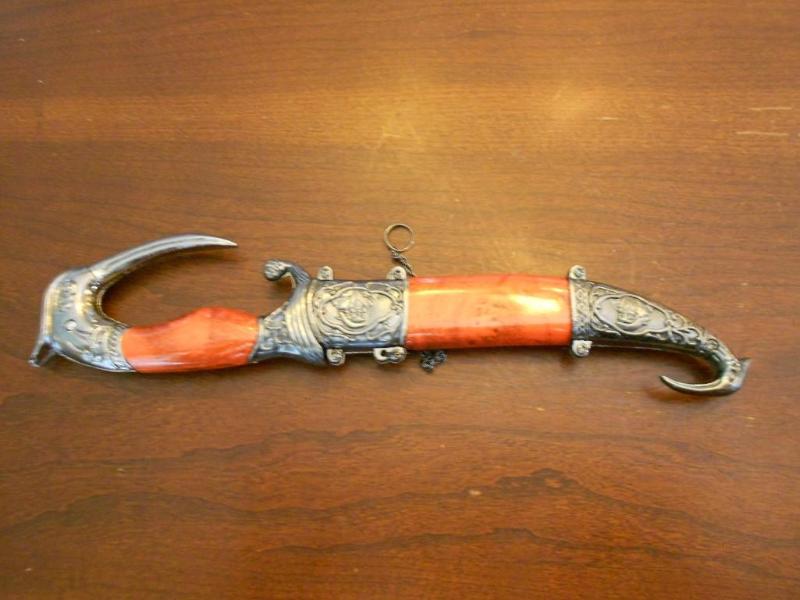 Collectible decorative dagger. Over...