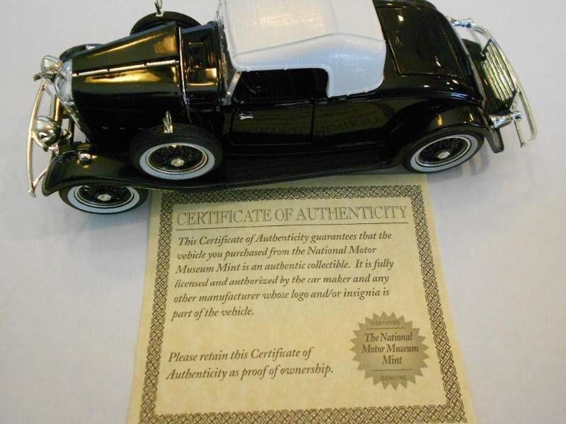 1932 Lincoln Classic Car model, NEW...