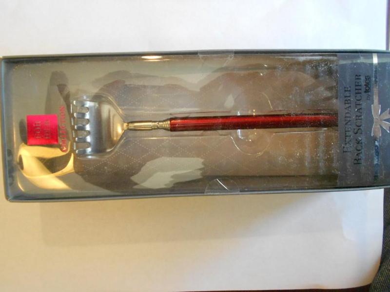Back Scratcher made by Totes Telesc...