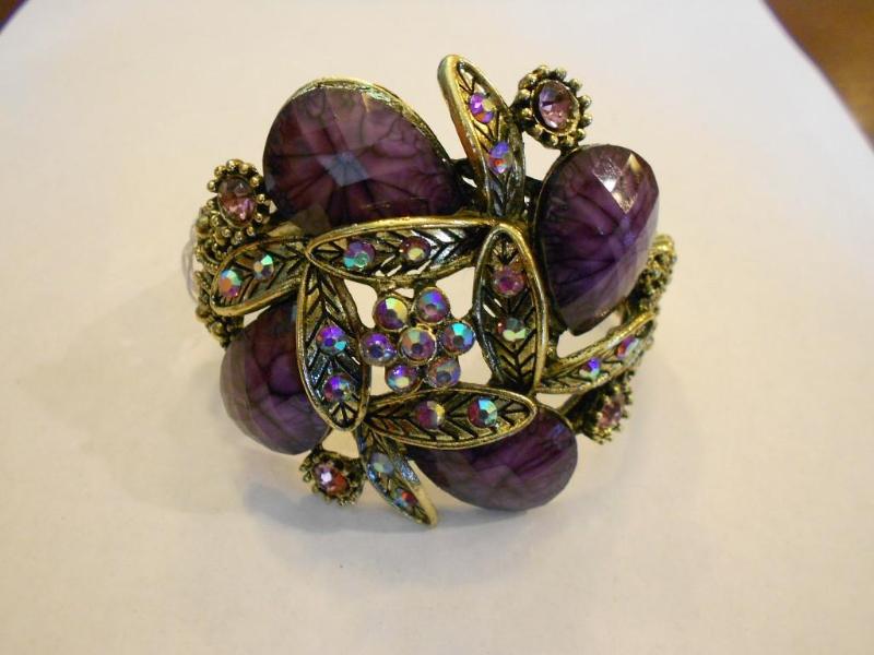 Ricarda M Bracelet....