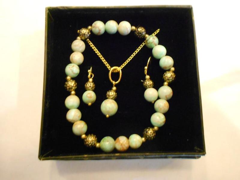 Jaspers Trio set, includes Earrings...