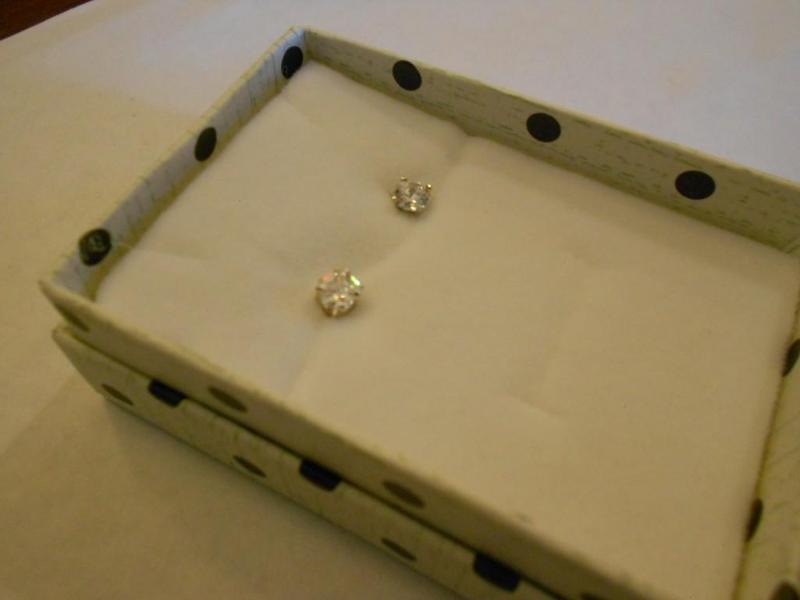 Cubic Zirconia Earrings....