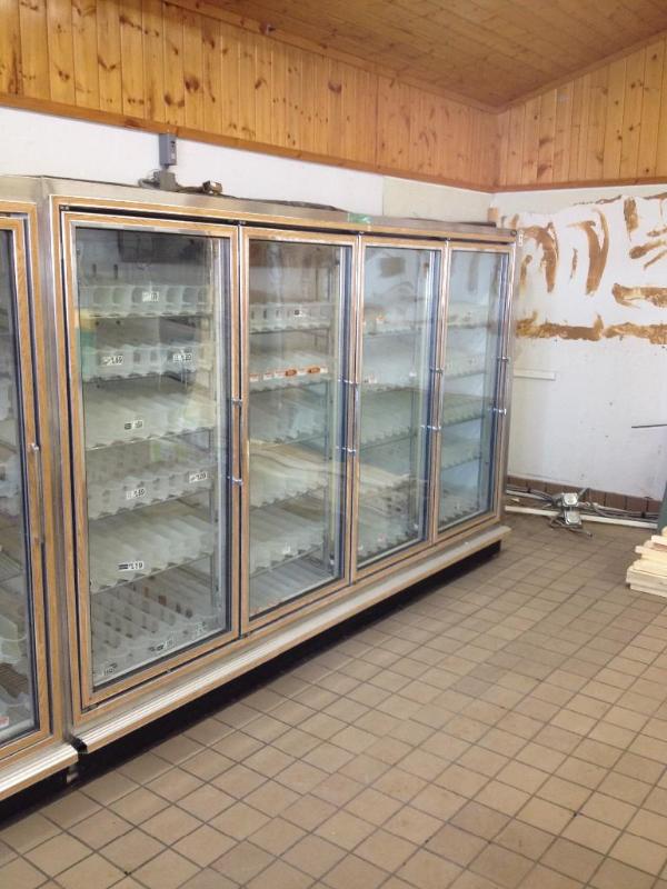 lot 1 image: Zero Zone green tag 4 door coolerfreezer unit with external Compressor