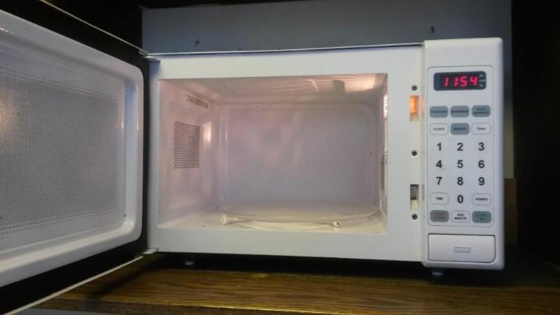 lot 10 image: Westinghouse Microwave