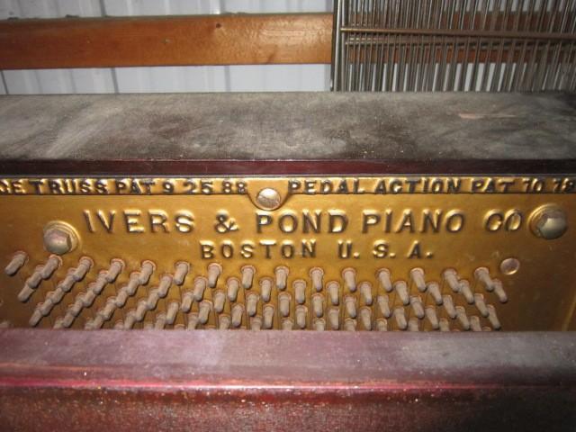 lot 16 image: 1915-1920 Ivers & Pond Upright Piano