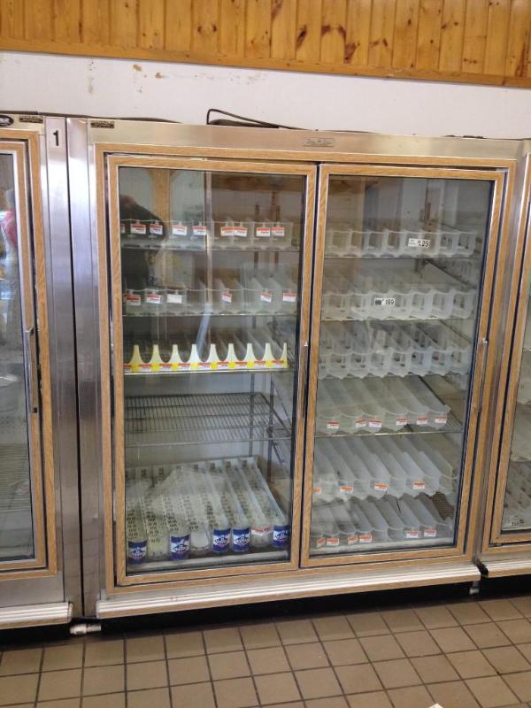lot 2 image: Zero Zone blue tag 2 Door coolerfreezer unit