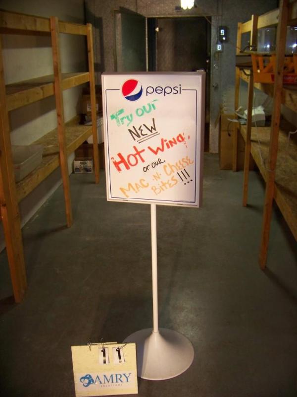 lot 28 image: Dry erase sign
