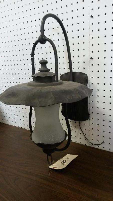 lot 36 image: Pastoral Wall Lamp