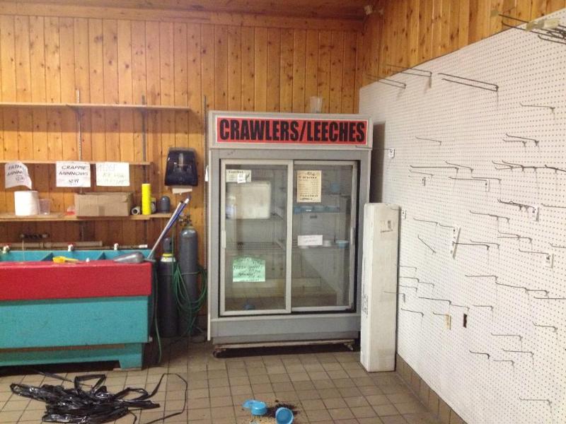 lot 5 image: 2 Door Commercial stand alone cooler