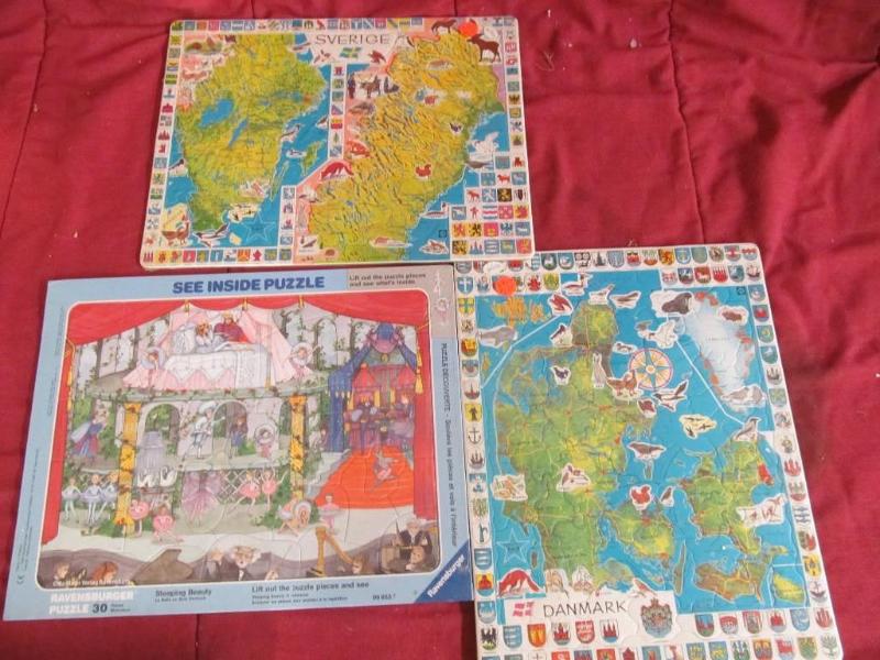 lot 118 image: 3 Puzzles -- sleeping beauty 30 pc,...