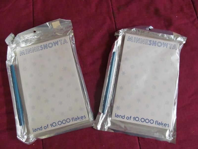 lot 122 image: 2 New in Package Minnesnowta 100 Sh...