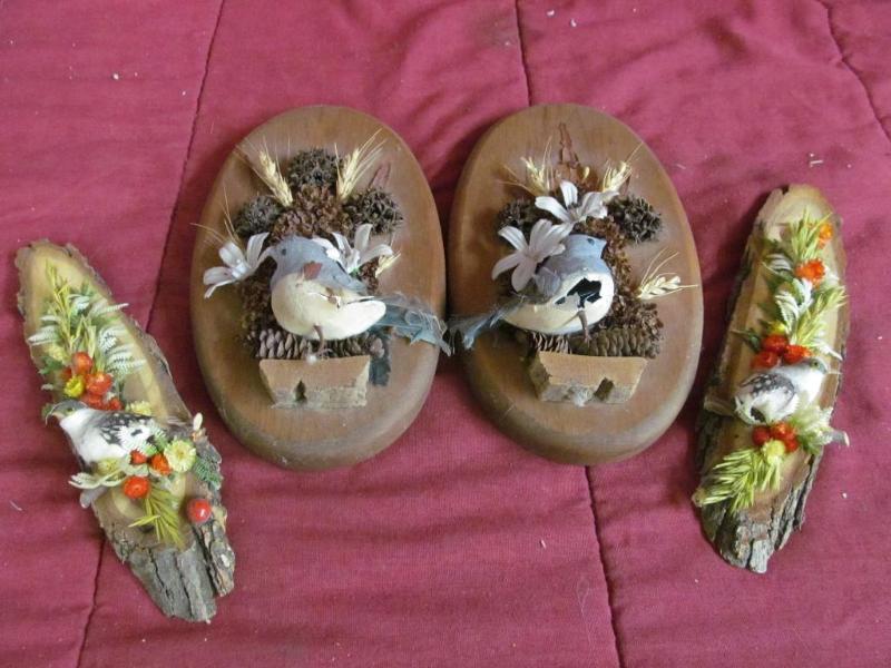 lot 157 image: Wooden wall Decor with birds - 4...