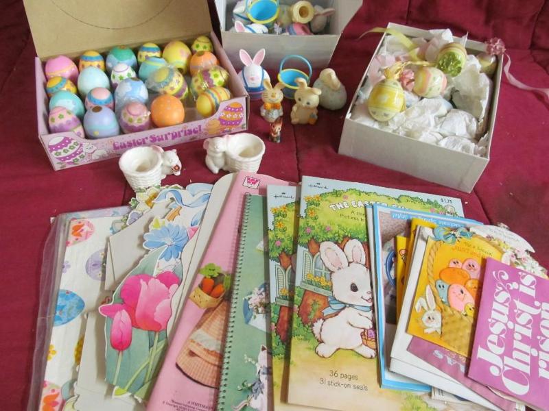 lot 163 image: Easter Eggs, Bunnies, Avon Bunny Ca...