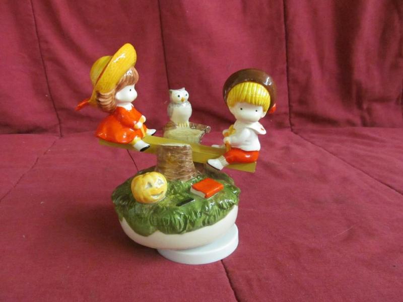 lot 193 image: Musical Automated Figurine...