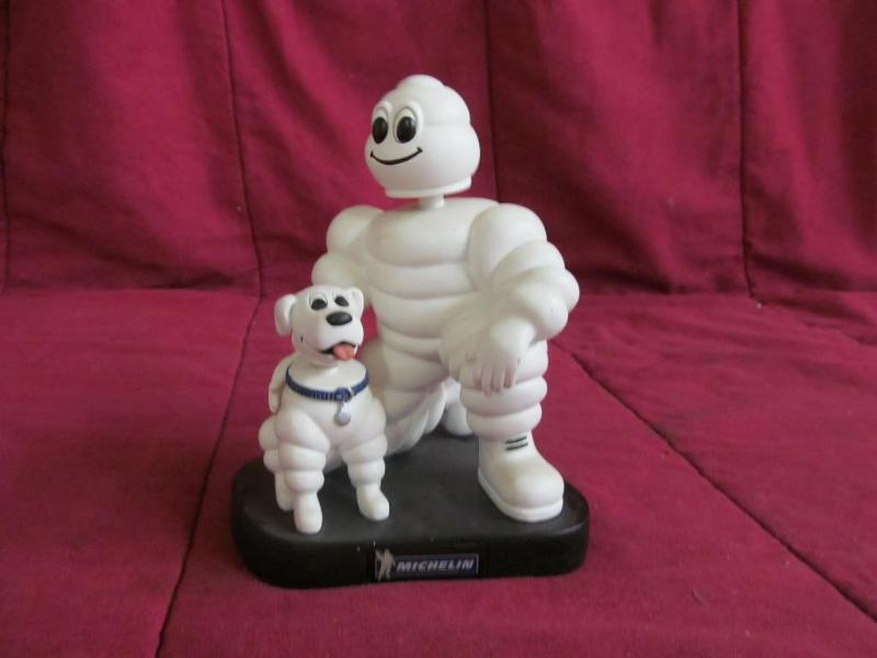 lot 254 image: Michelin Man and Dog Bobble Heads a...